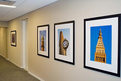 Photos of NYC landmark buildings at Moody's Corp